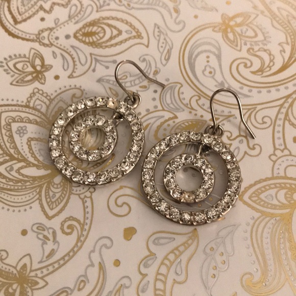 Earrings - Picture 2 of 5